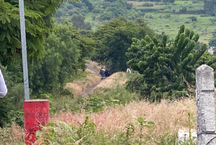 Lo desviven a tiros y lo dejan tirado en predio