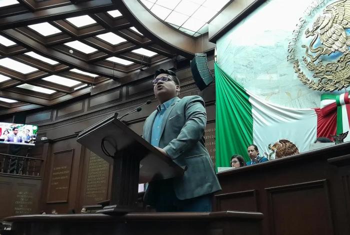 “Lo que se prepara a las prisas sale crudo”, Carreño sobre renuncia adelantada del Fiscal en Michoacán