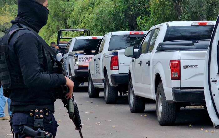 Localizan cadáver baleado y lapidado en predio de Jacona