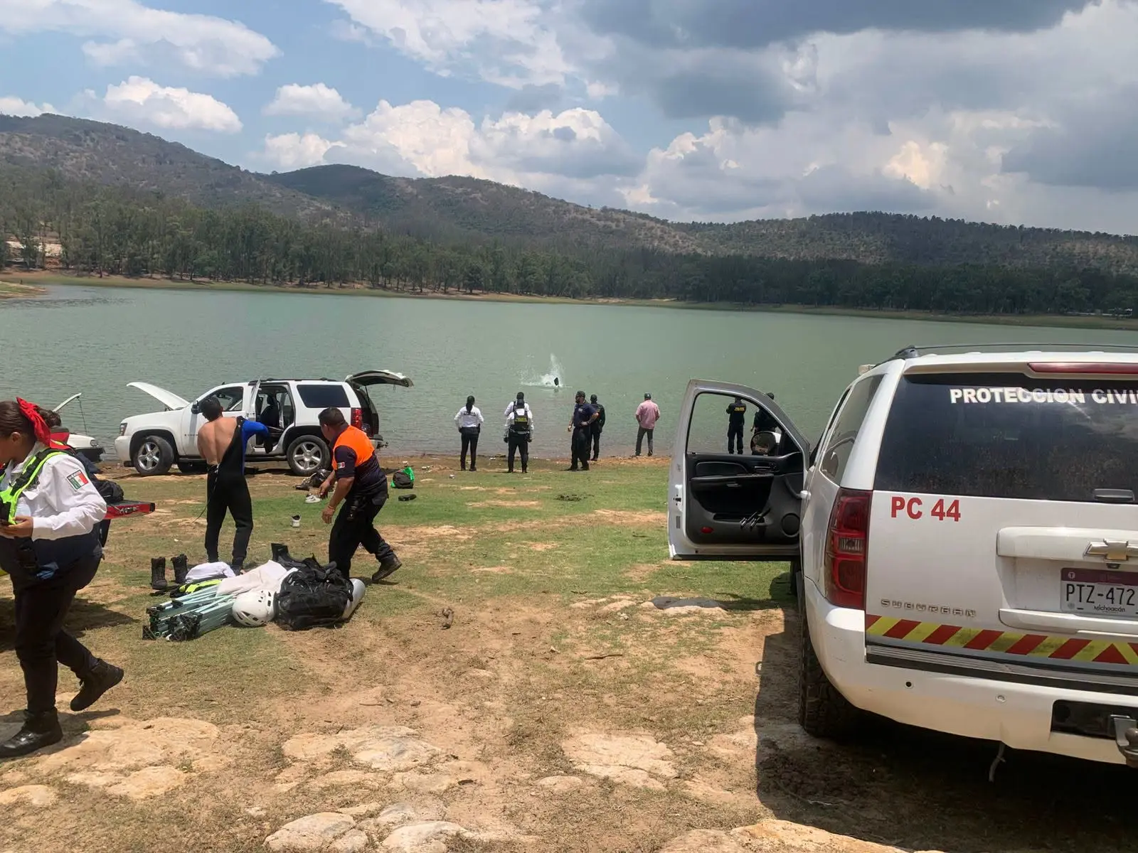 Localizan muerto a uno de los dos jóvenes desaparecidos en la Presa de Cointzio