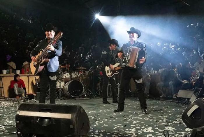 Los Alegres del Barranco lanzan corrido con mensaje antinarco