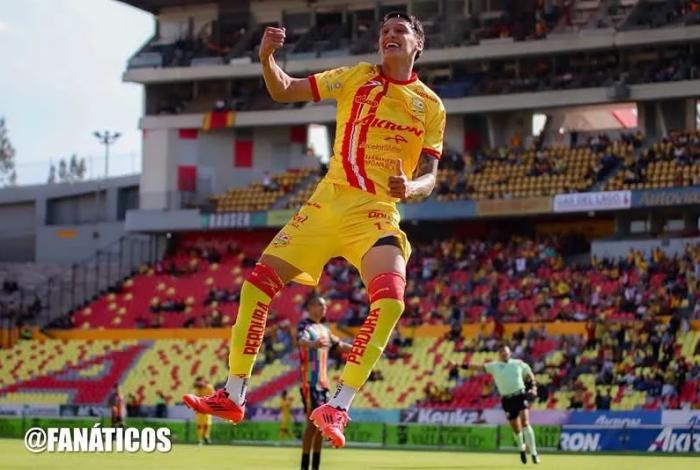 Los Canarios vuelan alto en su debut en el Morelos
