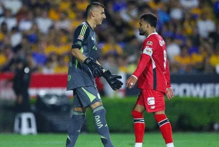 Los Diablos apagan el ‘Volcán’ con empate de 1-1 con Tigres