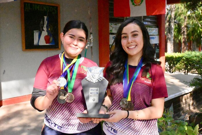 ¡Los mejores! Alumnos del Cecytem ganaron 74 medallas en 2024