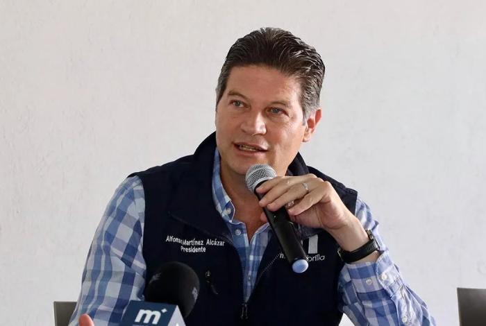 “Los tengo nerviosos”, dice Alfonso Martínez y se lanza contra sus críticos
