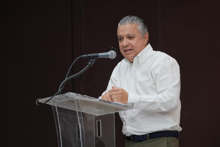 Últimos días para pagar refrendo vehicular sin multas ni recargos: Luis Navarro