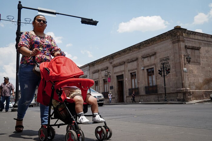 Madres vivirán su día con calor de hasta 45°C en Michoacán