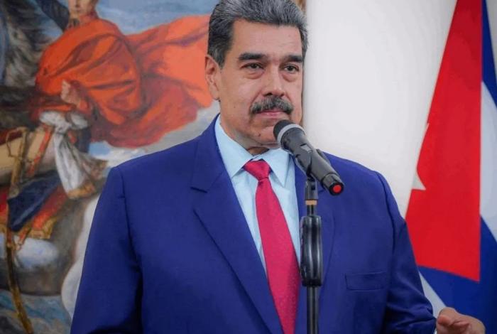 Maduro despliega fuerzas para asegurar la soberanía nacional