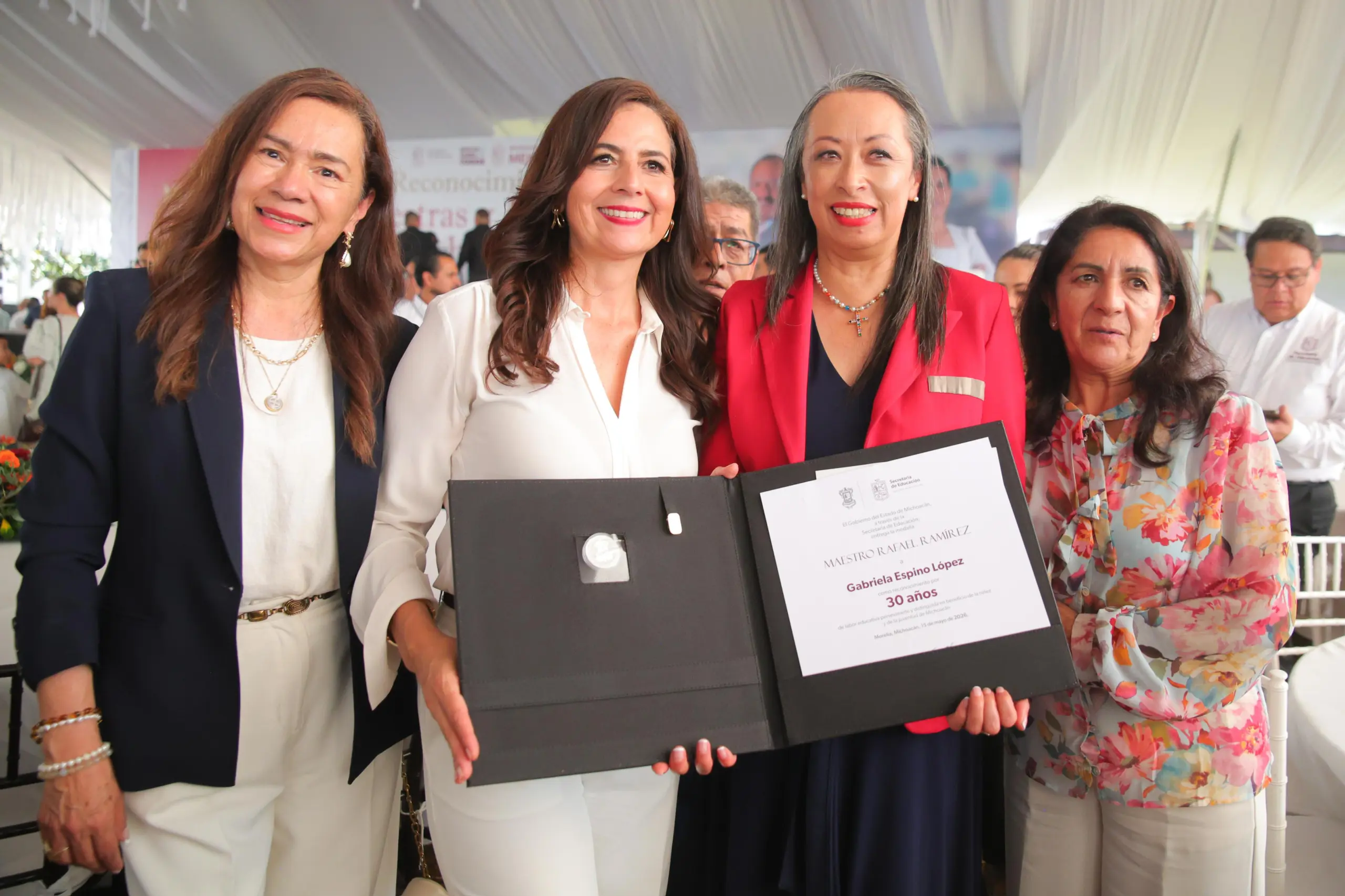 *Magisterio respalda el proyecto educativo de Michoacán: Gabriela Molina*