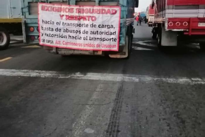 Mañana, transportistas realizarán bloqueos carreteros en el país