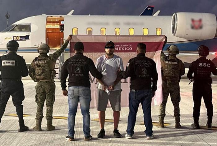 Marina detiene en Cancún a líder criminal buscado por Interpol