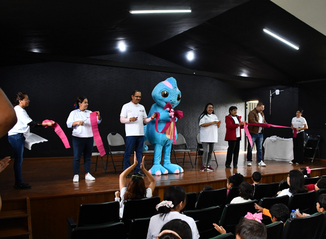  Más de 250 niñas y niños inician curso de verano en DIF Michoacán