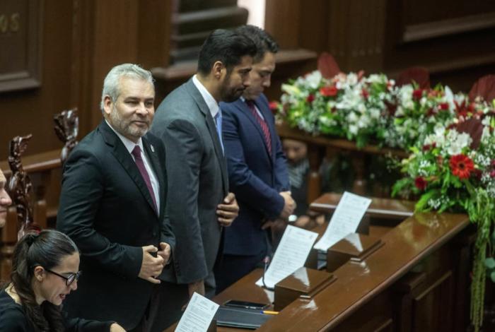 Más de 40 mil MDP a infraestructura, en cuarto año de gobierno: Bedolla