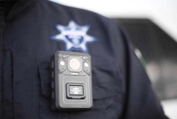 Más de 800 cámaras bodycams blindarán actuar de la policía en Michoacán: SSP