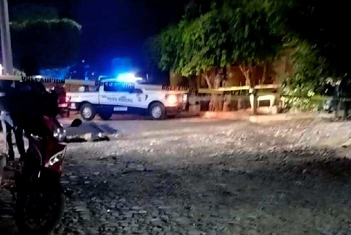 Matan a balazos a “El Sorullo” en la colonia Rubén Romero de Apatzingán