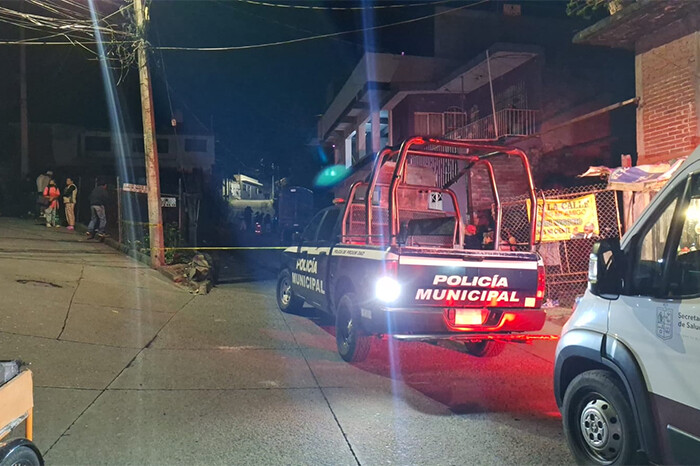 Matan a balazos a joven y a su perro, en el Barrio Mágico de San Pedro, en Uruapan