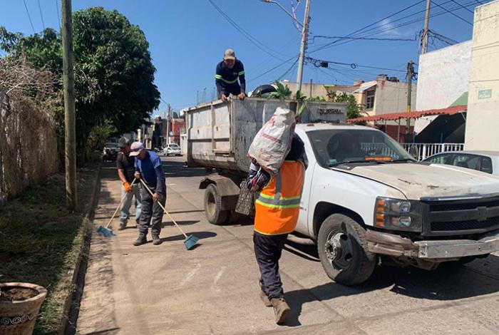 Mejoran la imagen urbana de Zamora con el programa de Faenas impulsado por Carlos Soto