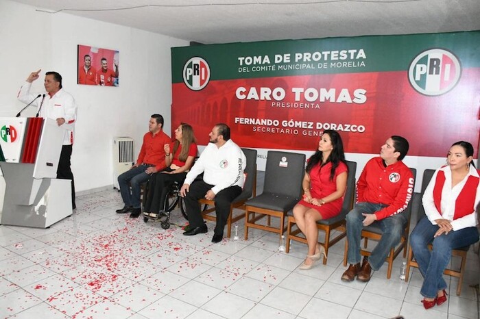 Memo Valencia llama “chantajistas”, “simuladores” y “mercenarios” a priistas que no lo siguen