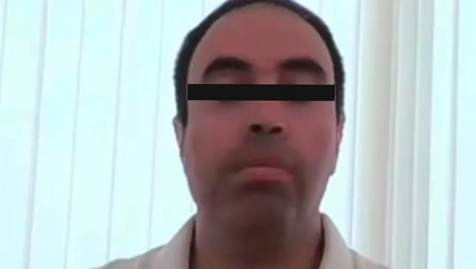 Menor muere durante cirugía, el doctor estaba distraído con el celular
