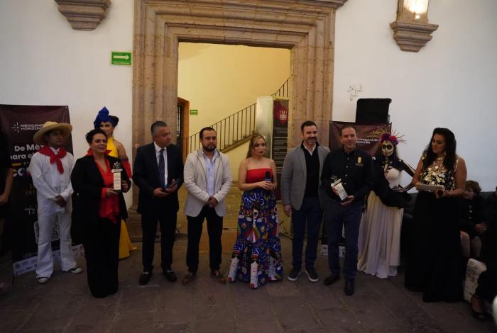 Mexicanizando Horizontes entrega Premio Tzintzun