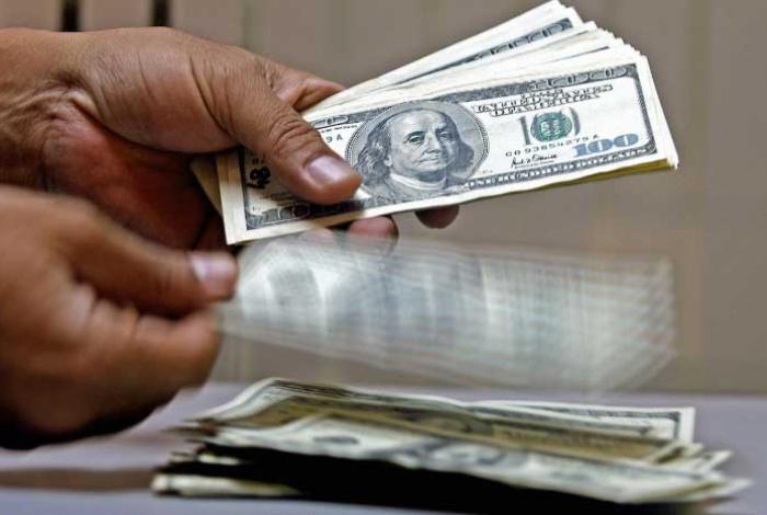 México aventaja y coloca 9 mil millones de dólares en primera emisión externa en 2026
