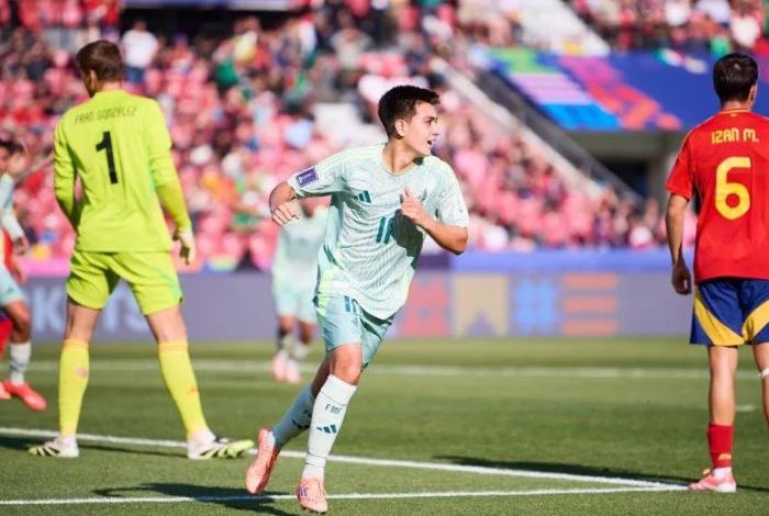México con doblete de Mora rescata empate ante España en el Mundial Sub-20 Chile 2025