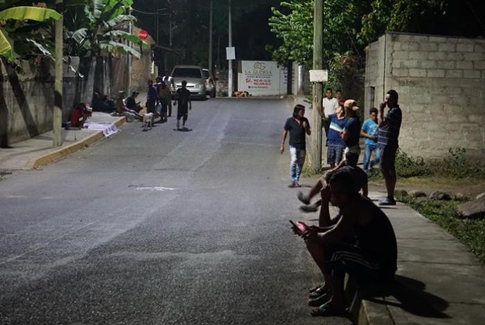 México deporta a más de 100 migrantes hondureños en la primera quincena de 2026