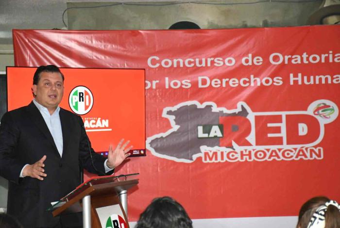 México necesita voces fuertes de jóvenes que restablezcan el Estado de derecho: Memo Valencia