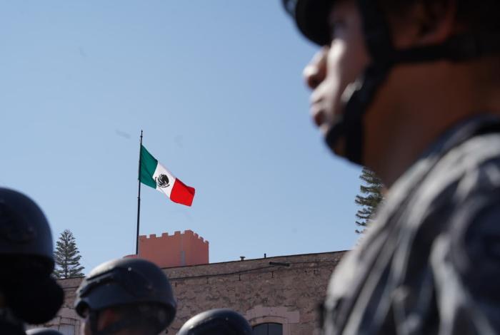 México no puede caer en tentaciones totalitarias: Alfonso