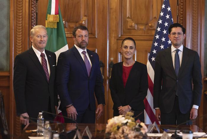 México y EE.UU. acuerdan colaboración con respeto tras reunión de Sheinbaum y Mullin