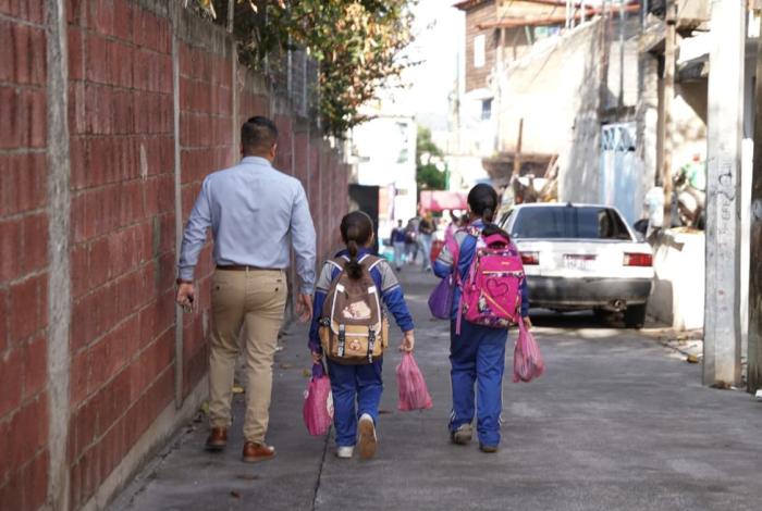 Michoacán: A las aulas, más de 1.2 millones de estudiantes, este 31 de agosto 