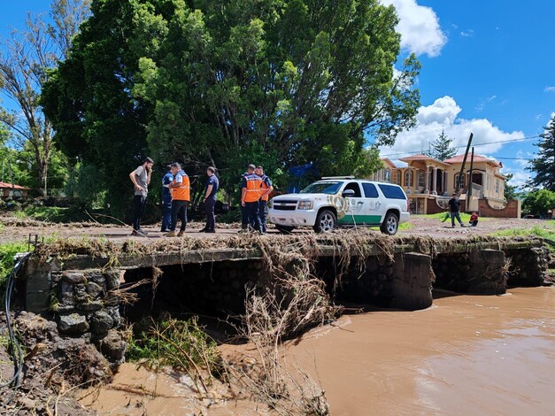 #Michoacán | Despliega PC estatal operativo en Zináparo ante fuertes lluvias