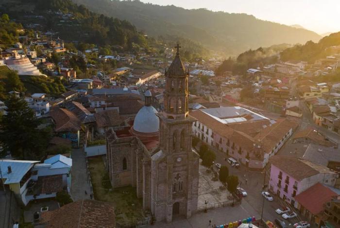 Michoacán destaca sus escenarios para locaciones en el marco del FICM