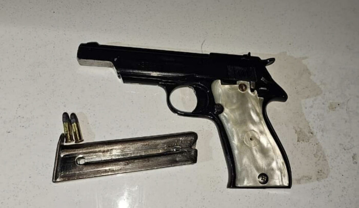 #Michoacán | Joven es detenido con una pistola en la zona Centro de Zamora