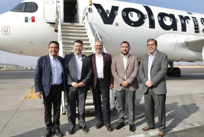 Michoacán más conectado que nunca; en 2025 consolidó Bedolla 8 nuevas rutas aéreas