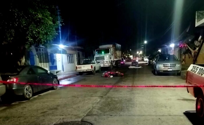 #Michoacán | Motociclista muere al accidentarse en la colonia El Molinito de Tangancícuaro 