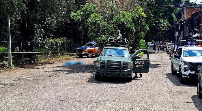 #Michoacán | Pareja es ejecutada a tiros en la colonia 12 de Diciembre de Uruapan