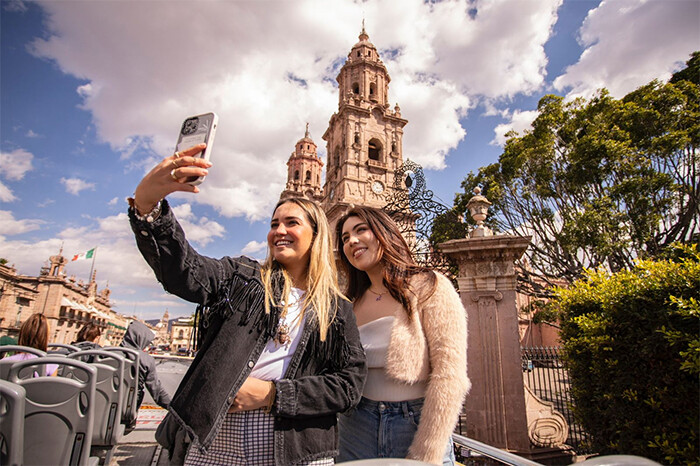 Morelia recibió más de 500 mil turistas y visitantes durante vacaciones de verano; dejan derrama de 648 millones de pesos