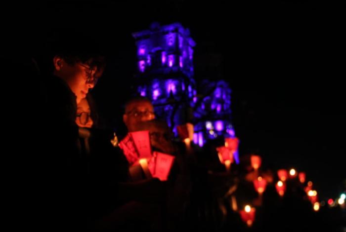 Morelia se ilumina con velas: 80 mil fieles acompañan el 50 aniversario de la Procesión del Silencio