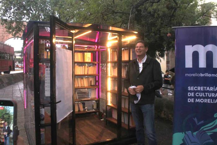 Morelia se lee: Instalan cabinas de lectura gratuitas en la ciudad