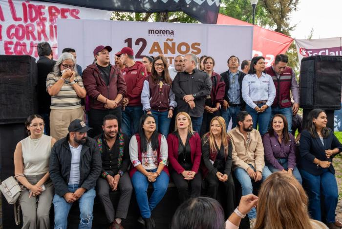 Morena celebra 12 años en Michoacán junto a simpatizantes y legisladores