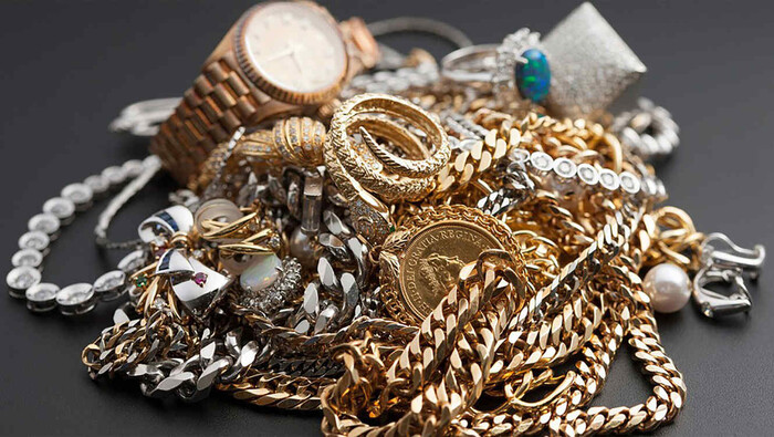 ‘Morena es humildad’, prohíben a la militancia usar joyas