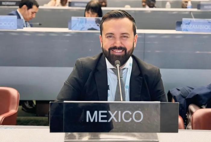 Morenista Arturo Ávila adquiere propiedad de lujo en California