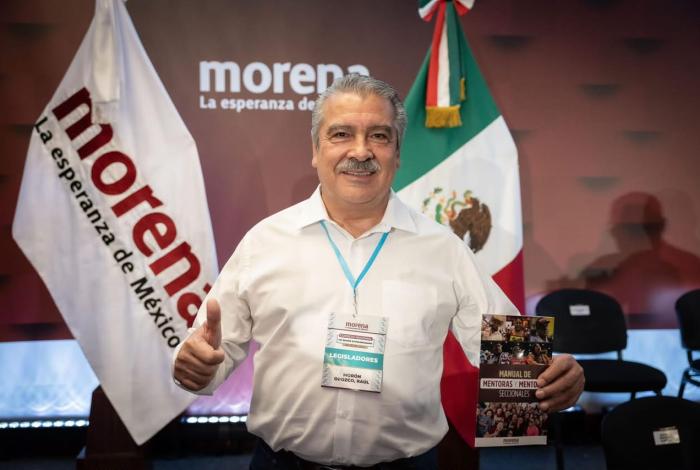 Morón solicita licencia indefinida a su cargo como senador