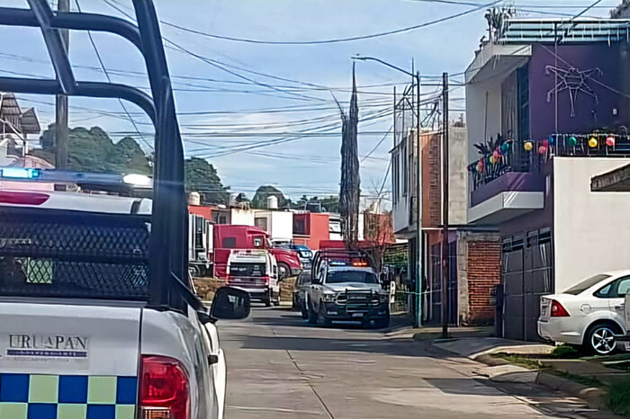 Motociclista es atacado a tiros en el Fraccionamiento San José de la Mina