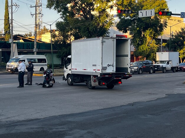 Motociclista queda herido tras accidente en el periférico sur de Morelia