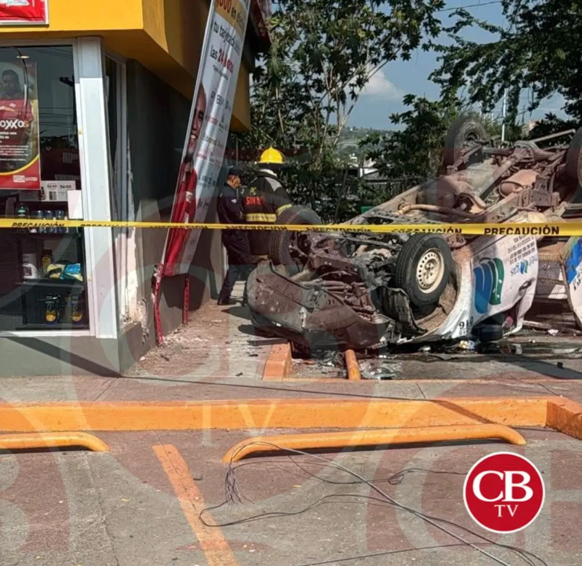 Muere repartidor de gas LP en accidente carretero