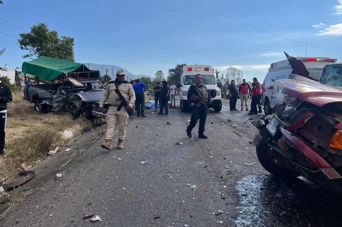 Muere una mujer en aparatoso accidente en la carretera Quiroga-Zacapu