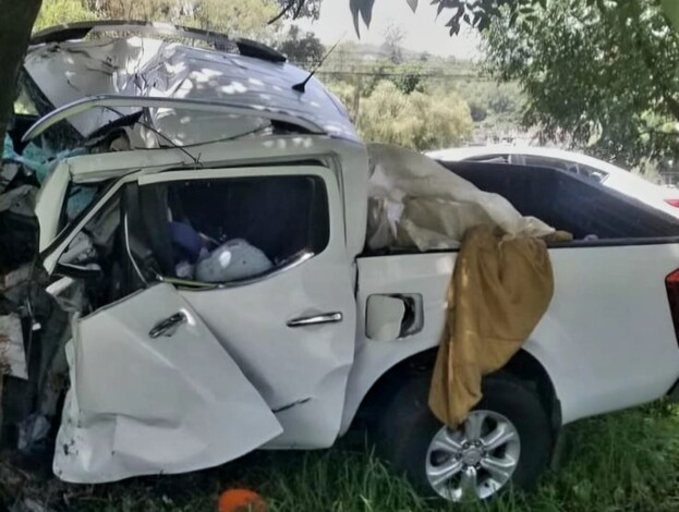 Mueren tres en aparatoso accidente