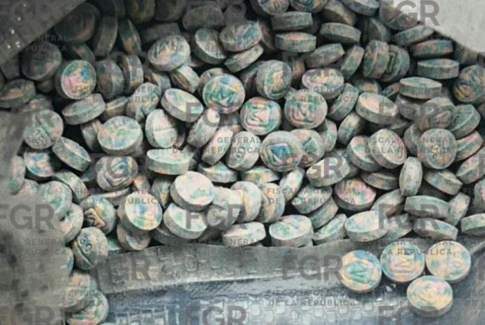 Mujer con 5 mil 705 pastillas de fentanilo es vinculada a proceso, en Sinaloa